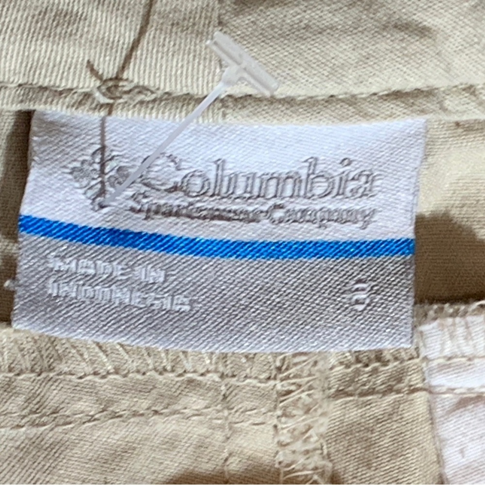 2 Pair Columbia Sportswear Women 8 Chino Soft Cotton Casual Shorts Khaki & White - Picture 5 of 6